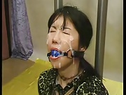 イラマチオ、ぶっかけ、黒髪の企画女優動画イメージ