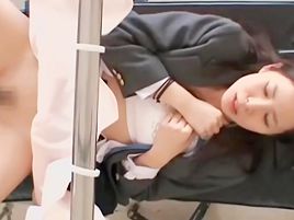 医者、指マン、病院の企画女優動画イメージ