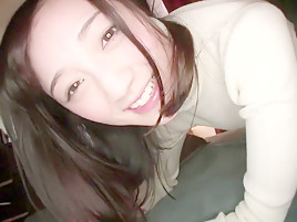 クンニ、指マン、着衣の企画女優動画イメージ