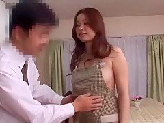 エプロン、フェラ、騎乗位のかすみりさ動画イメージ