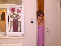 お風呂、スレンダー、フェラの冬月かえで動画イメージ
