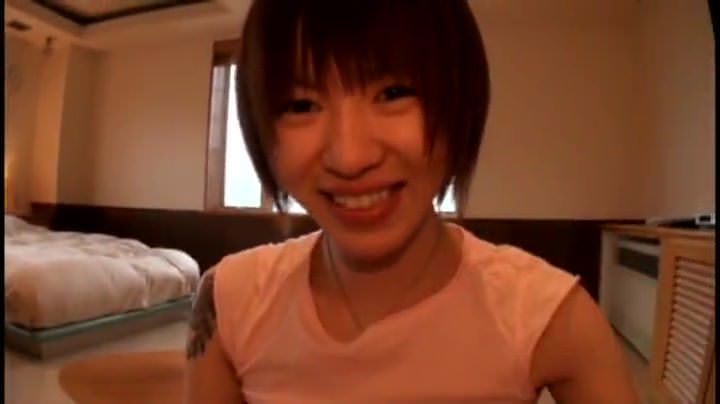 ショートカット、フェラ、ホテルの企画女優動画イメージ