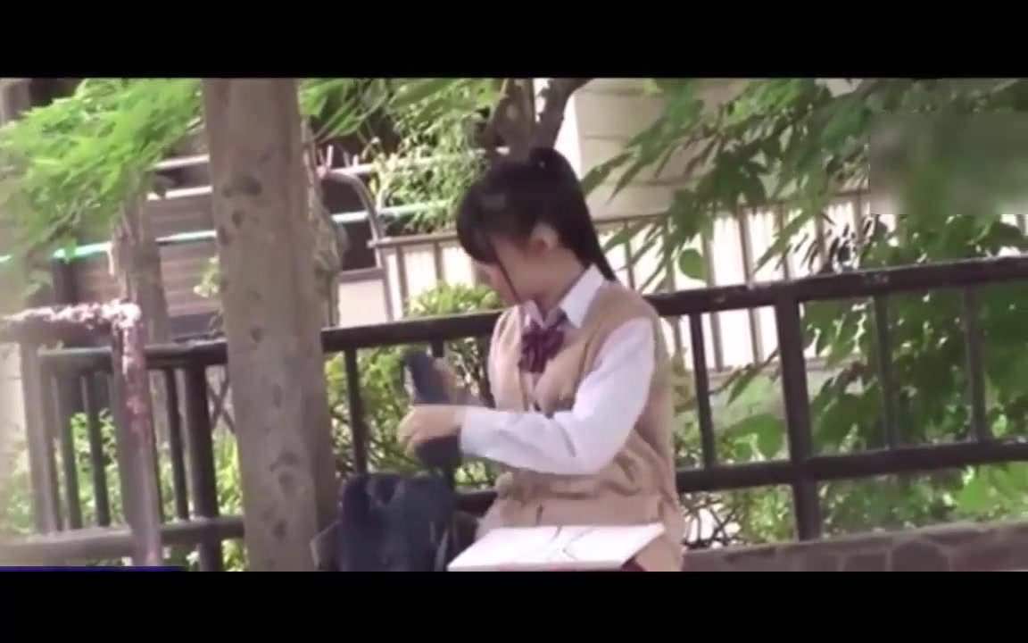 トイレ、レイプ、制服の企画女優動画イメージ