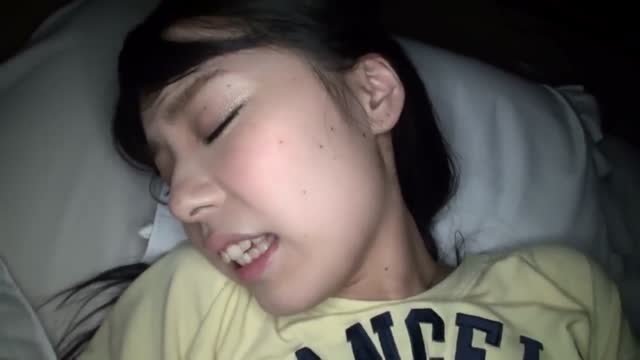 フェラ、巨乳、色白の素人動画イメージ