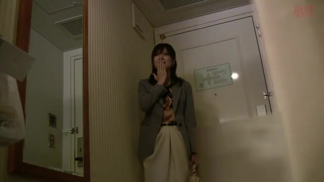 OL、スレンダー、ハメ撮りの企画女優動画イメージ