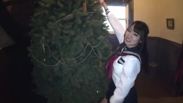 カップル、ホテル、美少女の企画女優動画イメージ