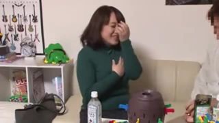 巨乳、熟女、色白の素人動画イメージ