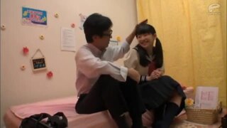 フェラ、女子校生、色白の企画女優動画イメージ