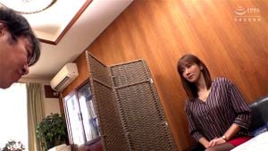 ギャル、バック、色白の素人動画イメージ